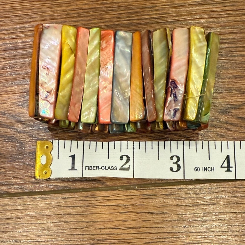 Colorful Abalone Shell Bracelet - Picture 4 of 6